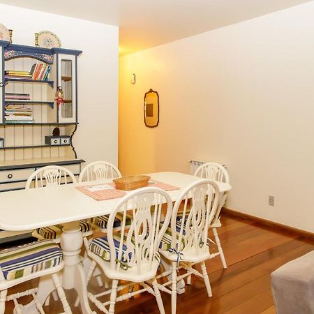 Apartamento Amplo E Aconchegante Na Av Das Hortencias No Centro De Грамаду Екстер'єр фото