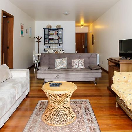 Apartamento Amplo E Aconchegante Na Av Das Hortencias No Centro De Грамаду Екстер'єр фото
