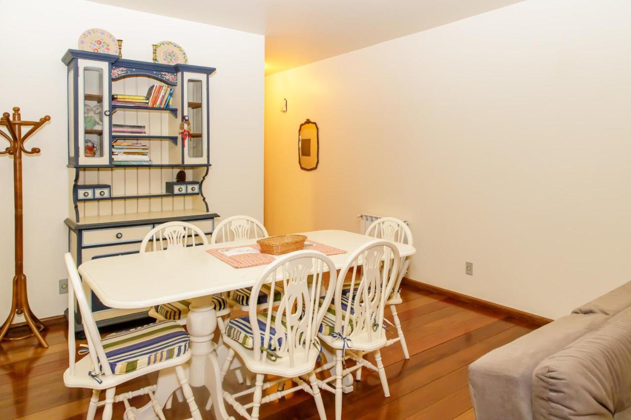 Apartamento Amplo E Aconchegante Na Av Das Hortencias No Centro De Грамаду Екстер'єр фото