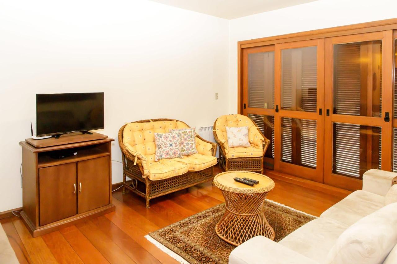 Apartamento Amplo E Aconchegante Na Av Das Hortencias No Centro De Грамаду Екстер'єр фото